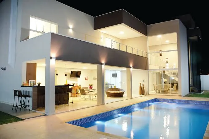 Casa contemporânea com piscina e área gourmet — foto 1